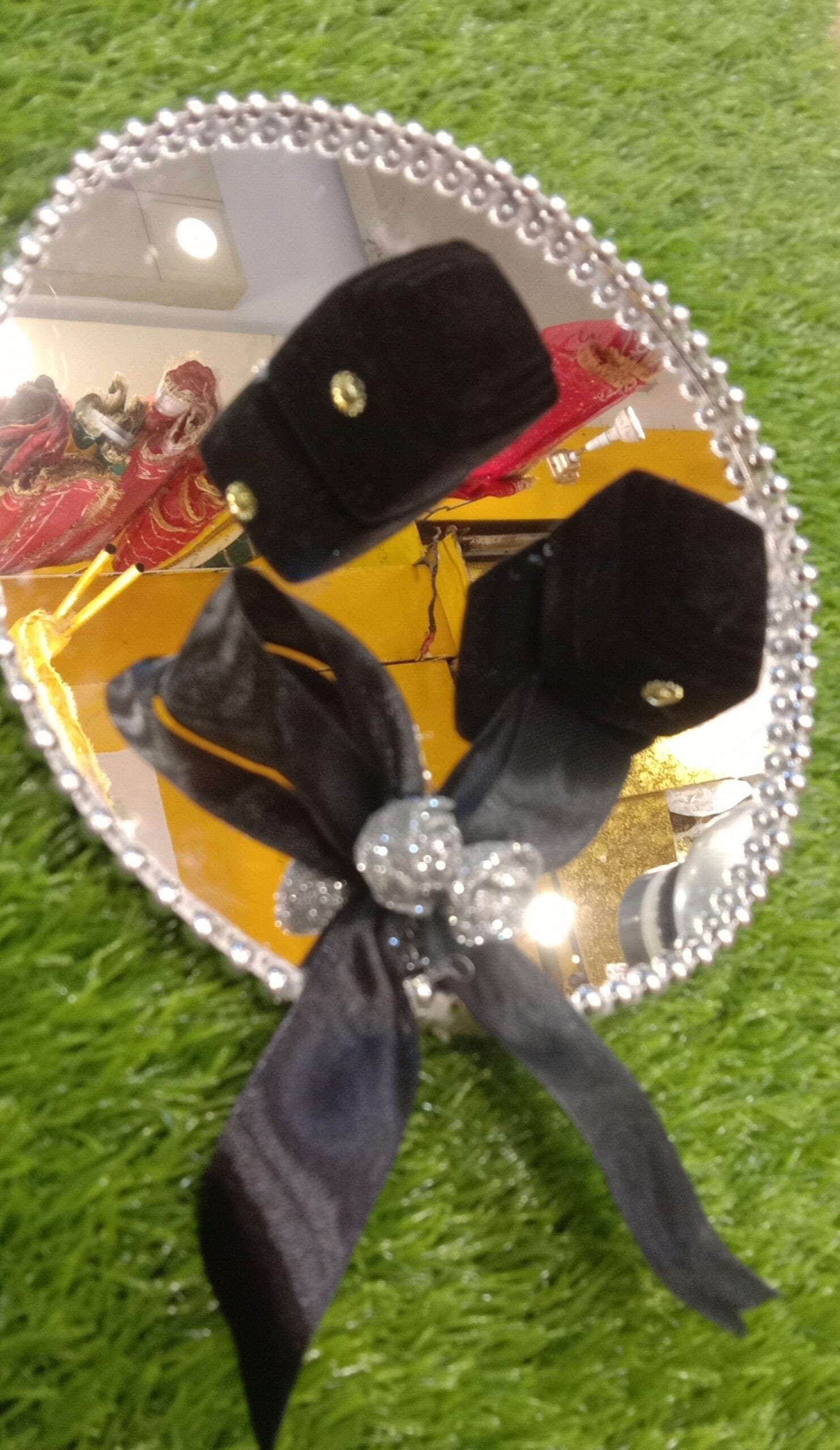 Round Ring Tray For Engagement / Baat Pakki / Date Fix (Black Theme) (Double Ring)